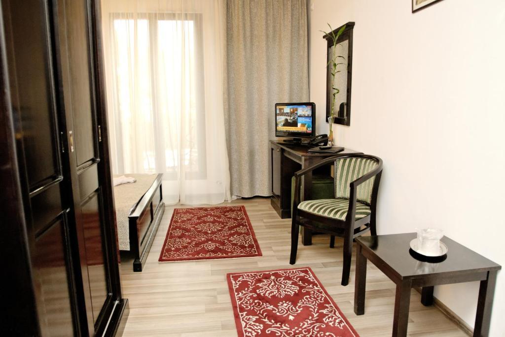 Hotel Belleville Iasi Esterno foto