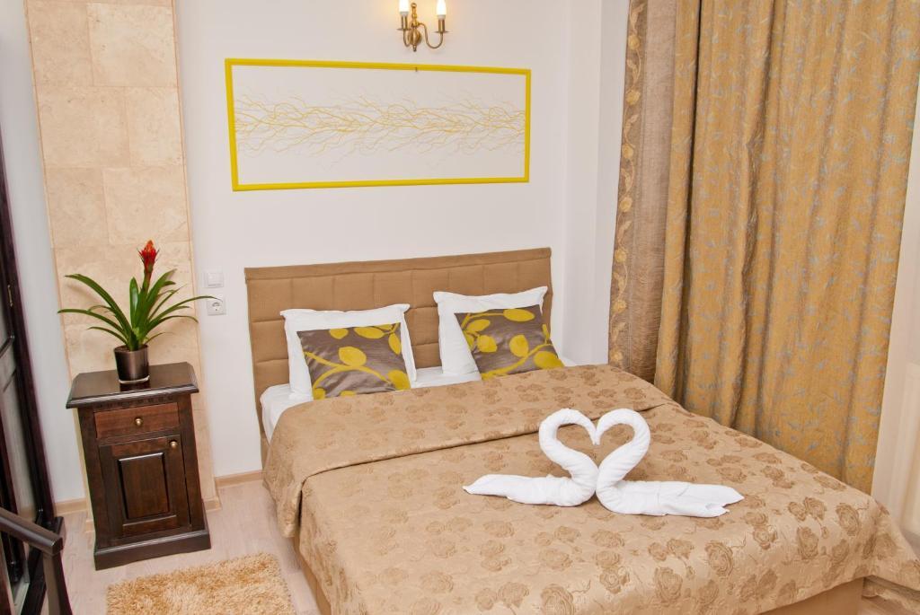 Hotel Belleville Iasi Esterno foto